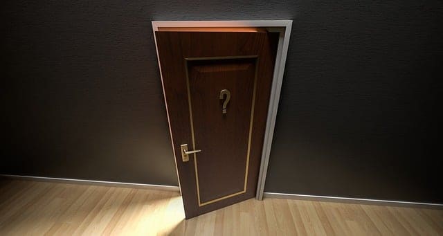 Z jakiego materiału wybrać drzwi wewnętrzne?